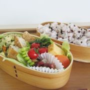 新生活・入園・入学準備　名入れもできる木のお弁当箱